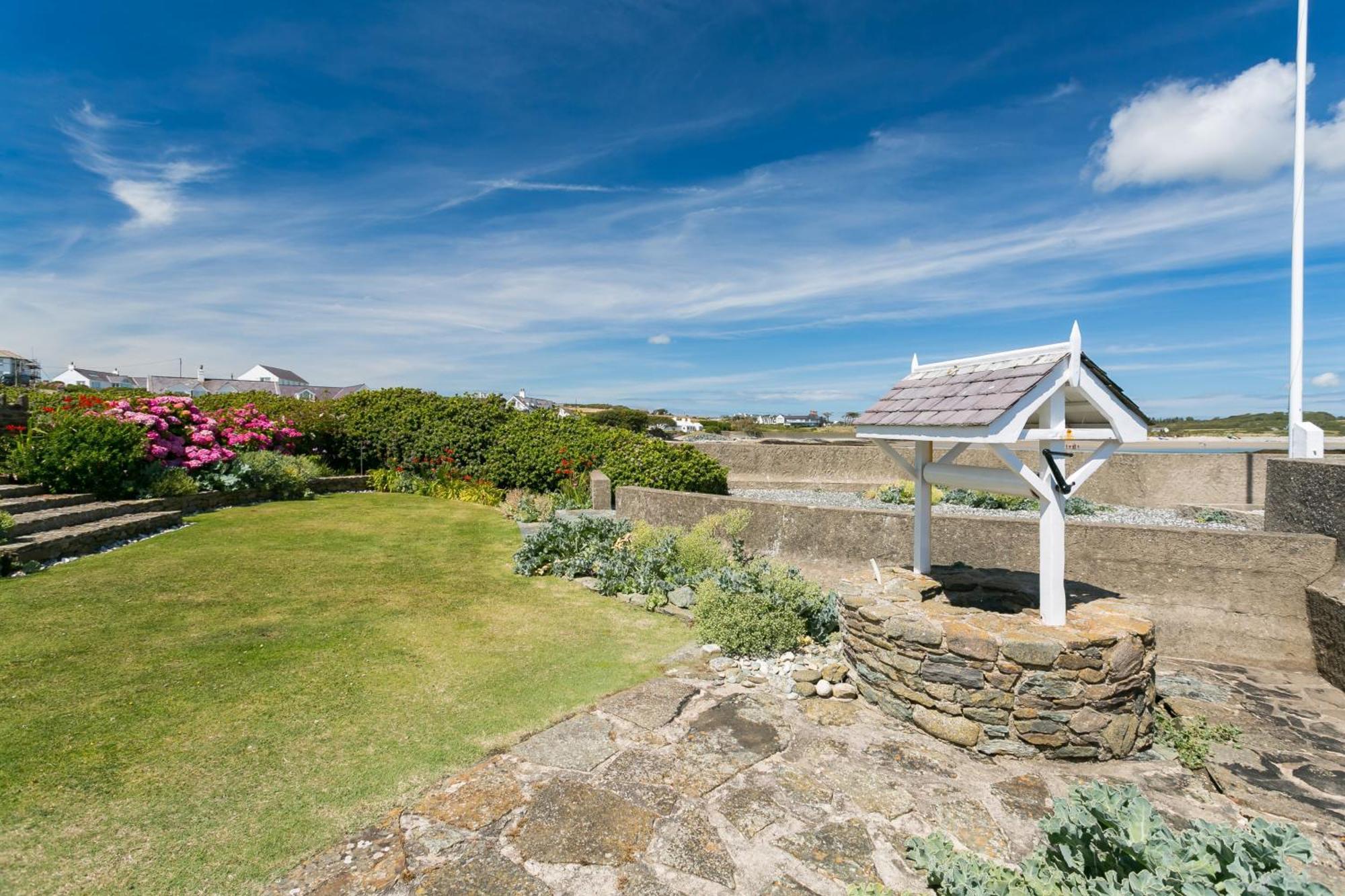 Pen Y Graig Villa Rhoscolyn Екстериор снимка